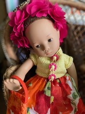 poupee gotz blonde cheveux brun impeccable vetements neufs 38 cm