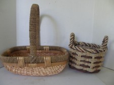 Set oval wicker and - wicker,