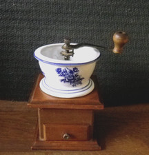 Ancien moulin à café manuel en bois tremie céramique