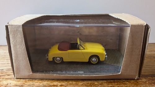 Bizarre panhard dyna - bizarre,