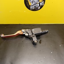 MAITRE CYLINDRE EMBRAYAGE KTM