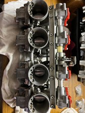 rampe carburateur Mikuni moto