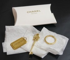 Authentique porte-clés CHANEL