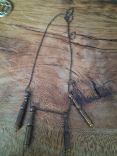 Anciennes quilles militaires