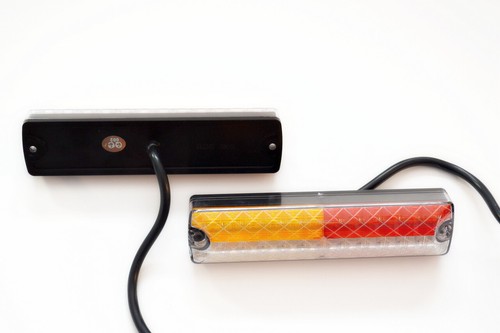 Feux arrière led - 2x, fins