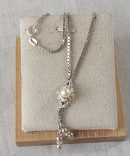 Ancien collier négligé