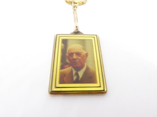 Rare porte clés key - rare, /