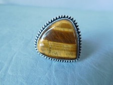 Bague indienne pierre naturelle oeil de tigre marron gris plaqué argent t 58