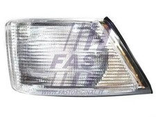 Clignotant avant droite blanc