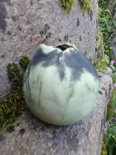 PETITE VASE DECORATIF - FAIT