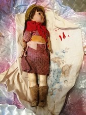 SUPERBE POUPEE ANCIENNE EN PORCELAINE HABITS D'EPOQUE - HAUT 38 CM ANNEE 1900 -