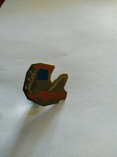 Pin borne arcade jeutel - pin's,