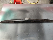 baguette de coffre avec logo non peinte   pour 206 peugeot