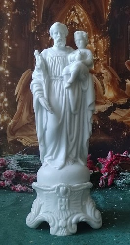 Antique statue joseph - st, et
