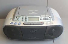 POSTE BOOMBOX SONY MP3 RADIO CASSETTE-CORDER  CFD-S03CPL + TELECOMMANDE *