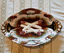 Ancien plat à asperges en