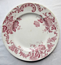 Assiette Art Nouveau de style Louis XV de St Amand, Les Boules de neige roses