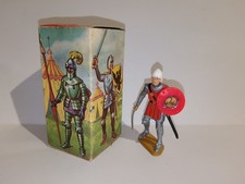 STARLUX moyen age (ref 6001) chevalier combattant bouclier rond boite