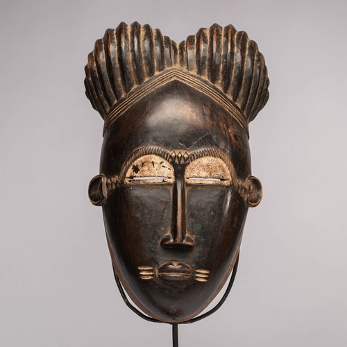 1005 masque baoule avec socle - avec,