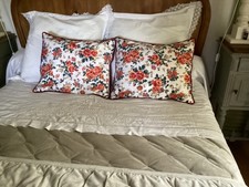 lot 2 coussins decoration