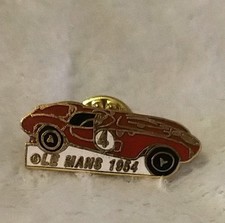   Pin's pins - Auto . 24 Heures du Mans - FERRARI n°4 Maurice TRINTIGNANT - 1954