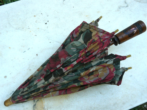 Ancienne ombrelle parapluie - ancienne,