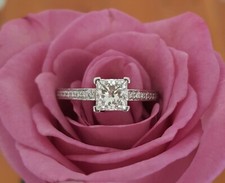 Bague de fiançailles art