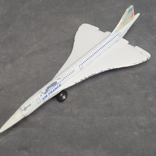Petite voiture miniature avion - petite,