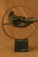 Musée Bronze Sculpture