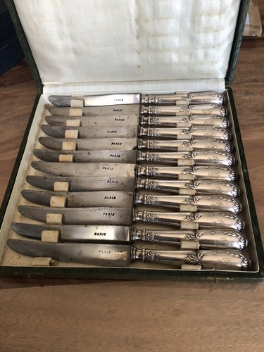 Anciens couteaux de - 12,