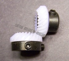 GEAR Lower Left Hook Drive