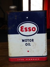 Ancien bidon d'huile ESSO