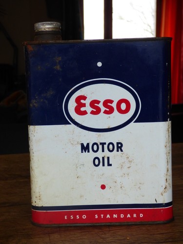 Ancien bidon huile - d'huile, esso