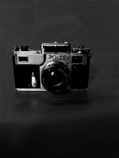 Appareil à photo Kiev 4, obj