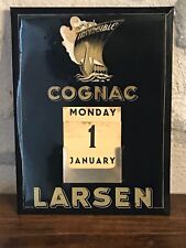 Ancien calendrier perpétuel "COGNAC LARSEN".