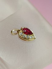pendentif or 18 carats Rubis