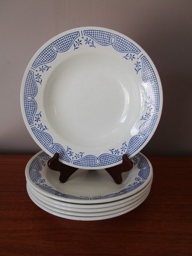 Assiettes creuses 7 cm - 6,