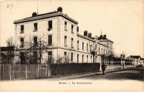 Cpa bourg gendarmerie - cpa,
