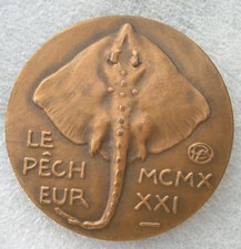 MEDAILLE par ALBERT POMMIER : LE PECHEUR 1931  raie
