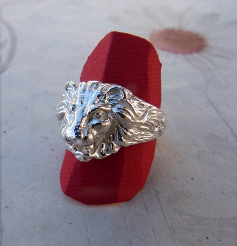 Bague avec tête lion - de, en