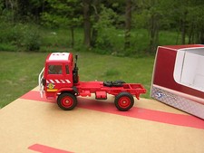 ADM  METAL CAMION POMPIER