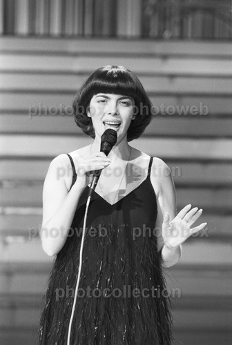 Mireille mathieu exclusive - mathieu,