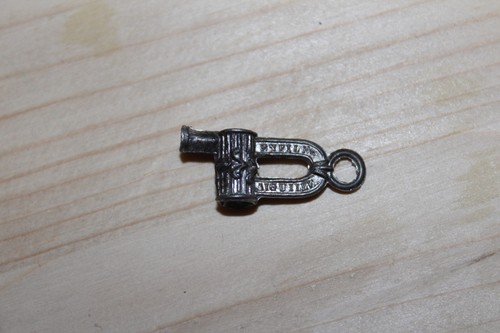 Ancien enfile aiguille - , 1900