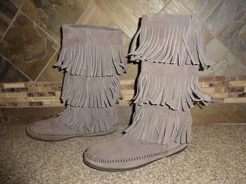 Womens minnetonka - sz, 9