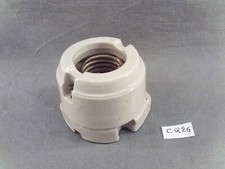 Ancienne douille en porcelaine