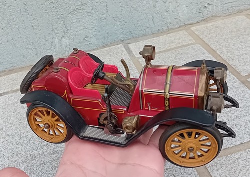 Ancienne voiture schuco 1225 - n,