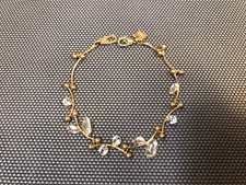 Bracelet en métal doré bijou