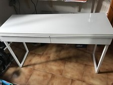 Vends bureau blanc enfant très bon état 