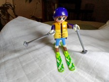 Sport d'hiver PLAYMOBIL - Skieur, skis, bâtons, casque