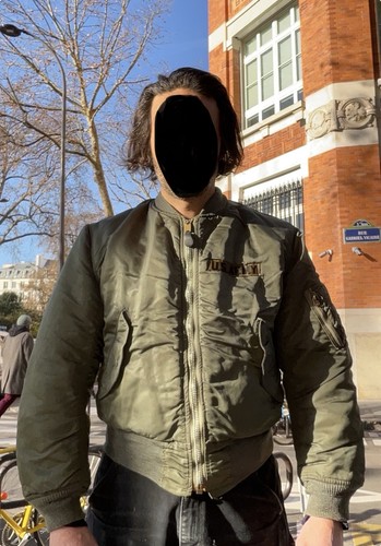 Très rare bomber jacket - très,
